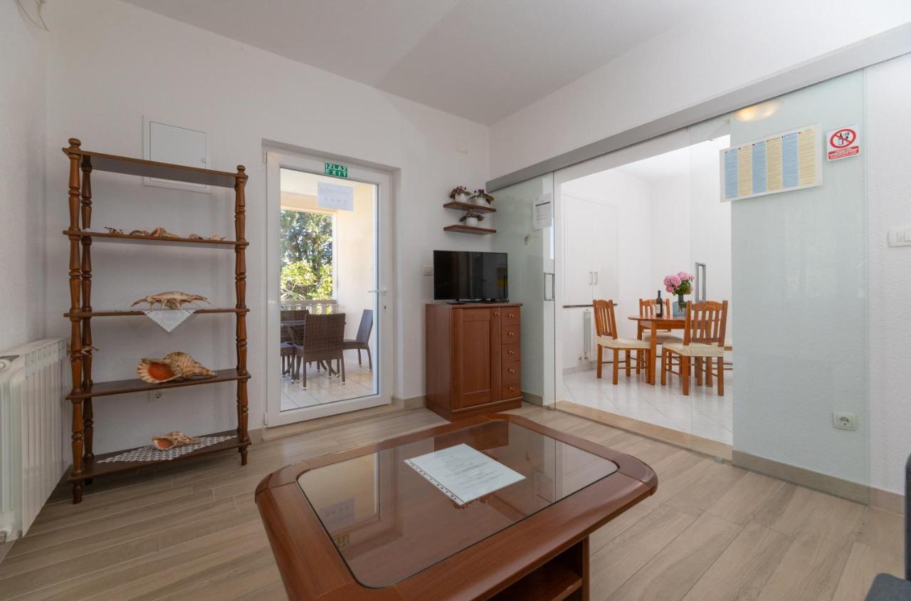 Apartments Ella سوبيتار المظهر الخارجي الصورة
