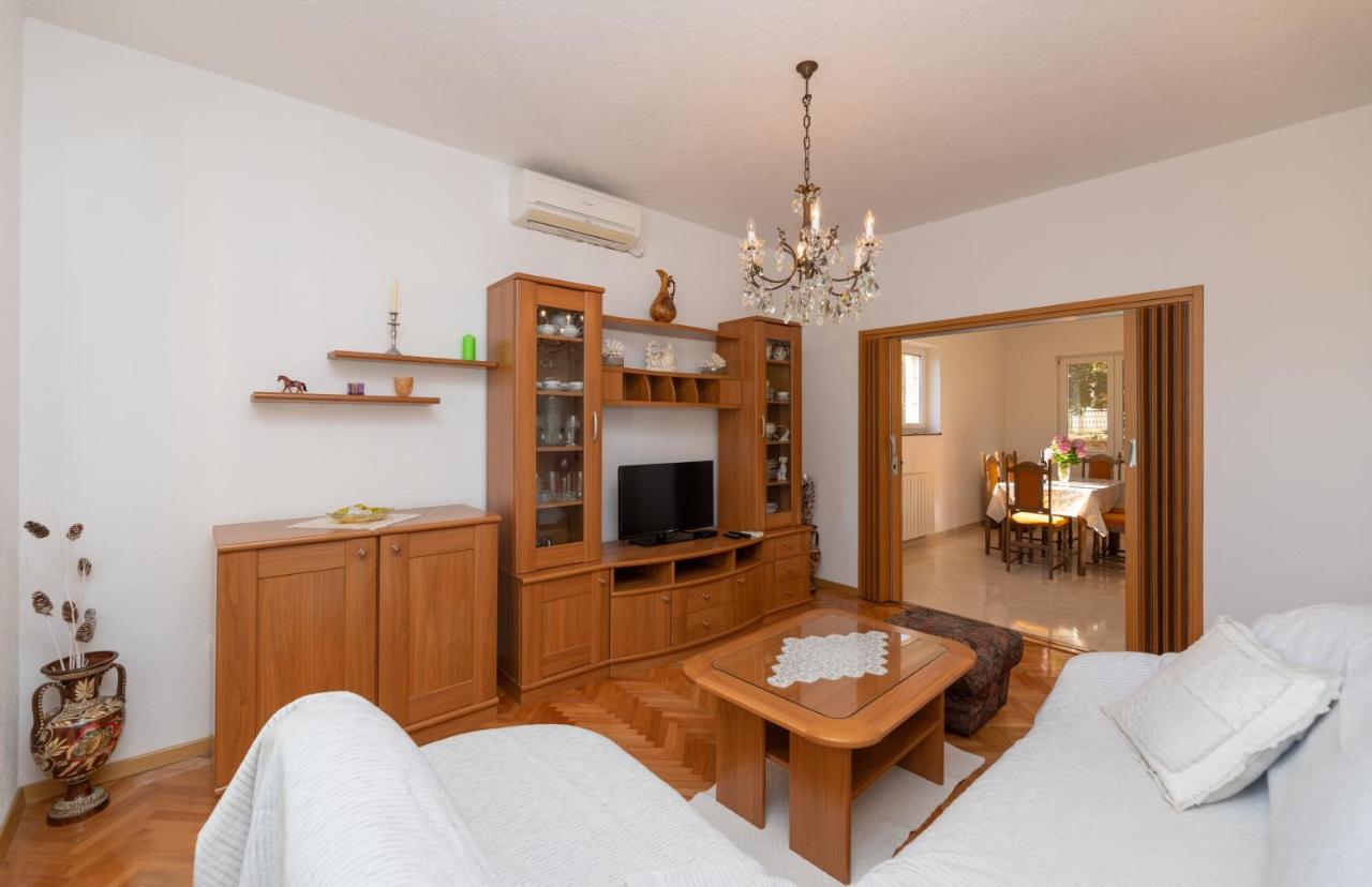 Apartments Ella سوبيتار المظهر الخارجي الصورة