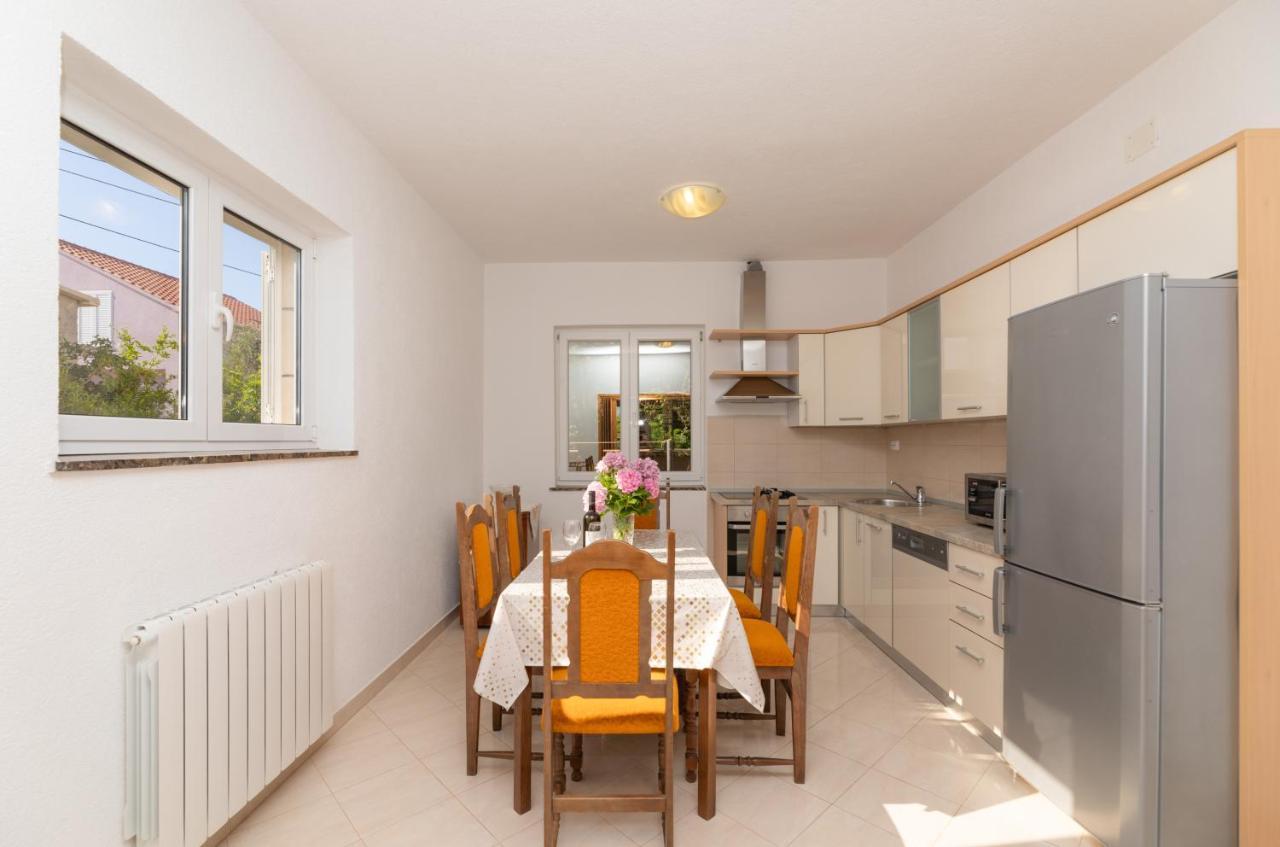 Apartments Ella سوبيتار المظهر الخارجي الصورة